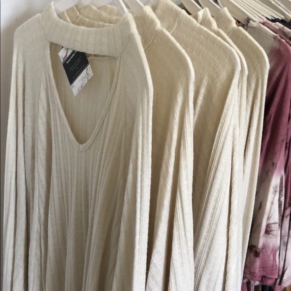 Ivory Cream Knit top - Picture 3 of 6